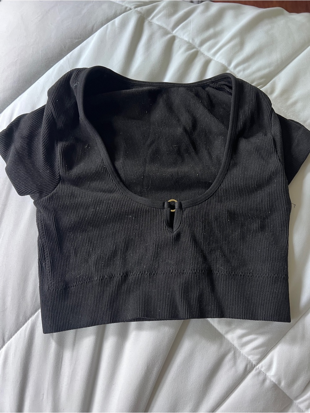 aerie Black Ribbed Scoop Crop Top with Center Ring